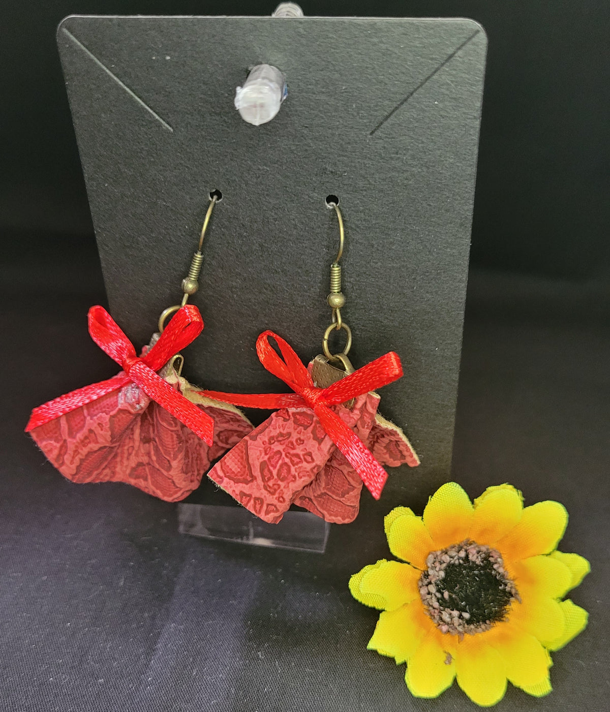 Red bows and Lace