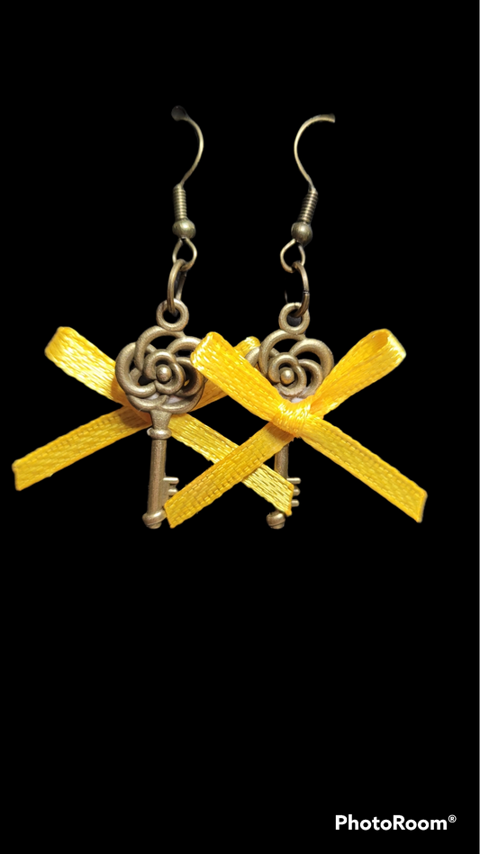 "Old Fashioned in Yellow" earrings
