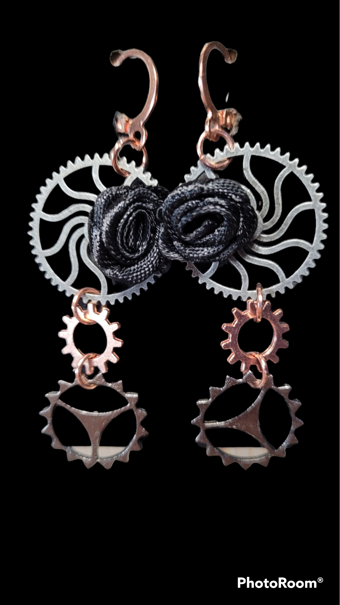 "Rose & gears" earrings